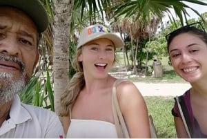 Tulum: Visita guiada a pie por la zona arqueológica