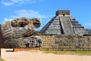 Desde Tulum: Excursión a Chichén Itzá, Valladolid y Cenote Saamal