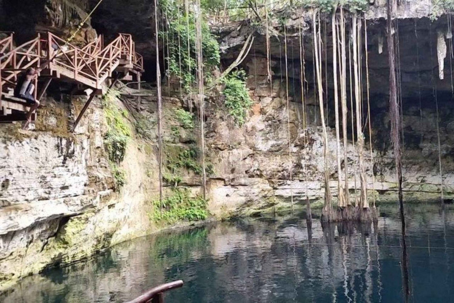 Tulum: Underwater Cave System at the Sac Actun Cenote