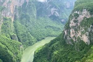 Tuxtla Gutierrez: Sumidero Canyon Viewpoints-Chiapa de Corzo