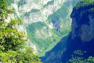 Tuxtla Gutierrez: Sumidero Canyon Viewpoints-Chiapa de Corzo