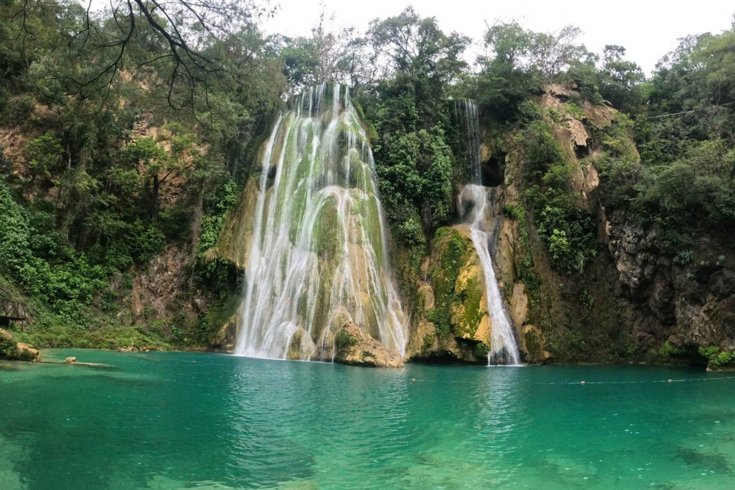 Two places, one adventure: Minas Viejas and Meco Waterfalls