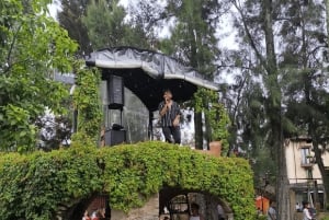 Val Quirico Puebla Mexico: Walking Tour, food and Towns