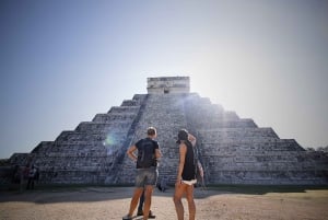 VALLADOLID: CHICHÉN ITZÁ + 2 CENOTES TRANSPORTE COMPARTIDO