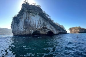 Visit 'Los Arcos De Mismaloya' National Park