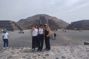 visite Teotihuacán temprano en una excursión de medio día