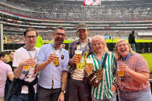 ¡Ver un partido de fútbol en el estadio!