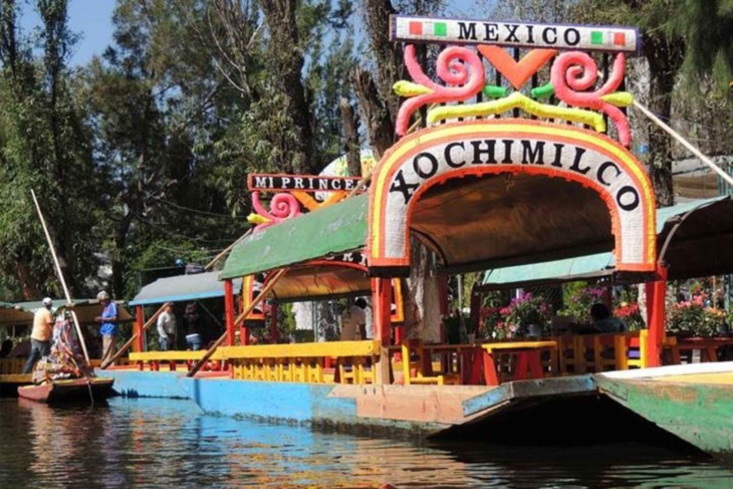 Xochimilco floating gardens, Coyoacan and UNAM murals