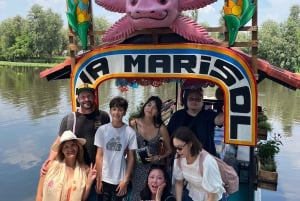 Xochimilco : Island of the dolls, tequila and mezcal CDMX
