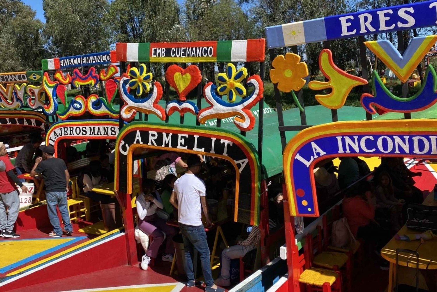 Xochimilco Marvels: A Culinary and Cultural Journey