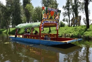 Xochimilco Sereno: Una Tranquila Escapada Cultural de las Multitudes