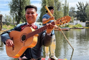 Xochimilco: Tequila tasting (unlimited) and cultural party on a boat