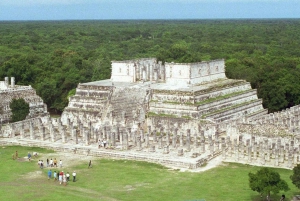 Cancún: Excursión Chichén Itzá, Valladolid y Cenote con comida