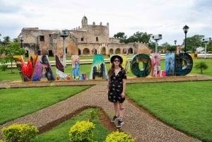 Desde Cancún: Tour en autobús por Chichén Itzá, Valladolid y los Cenotes