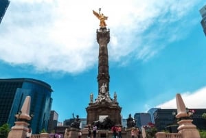 Vida nocturna en la Zona Rosa de la Ciudad de México: Tour de Tacos y Bares LGBT