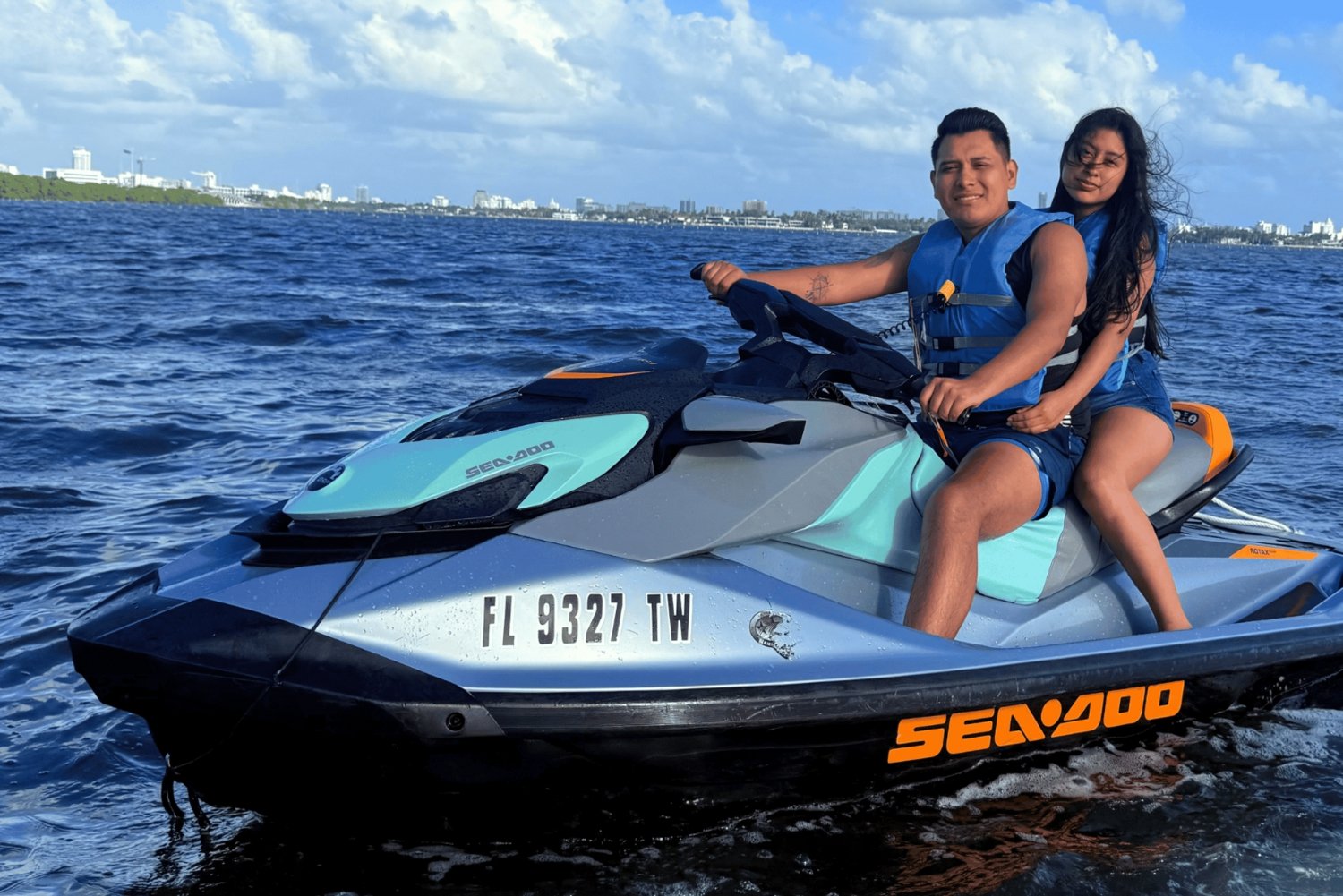 1 Hour Jetski + Free Boat Ride + Boating Licenses Included