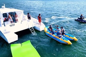 Passeio de barco de 3 horas com jet ski, banana boat e bar aberto em Miami