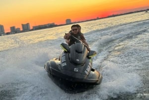 961 NW Seventh St Miami, FL 33136 Miami Jetski aventure #1