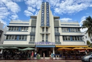 Art Deco & Sunset Celebration Walking Tour of Miami Beach