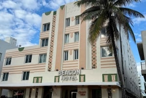 Art Deco & Sunset Celebration Walking Tour of Miami Beach