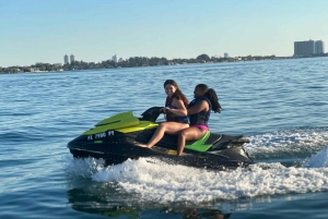 Beste jetskiverhuur in Miami met gratis boottocht