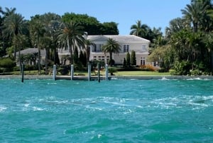 Passeio de barco pela Baía de Biscayne com paradas em Miami Beach e Miami