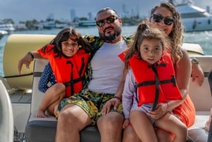 Boat Rental with Captain in Miami Beach - up to 6 people