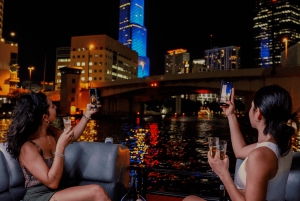 Champagne City Lights Boat Tour + Photoshoot (Semi Private)