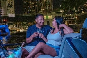 Tour in barca delle luci della città di Champagne (semi privato)