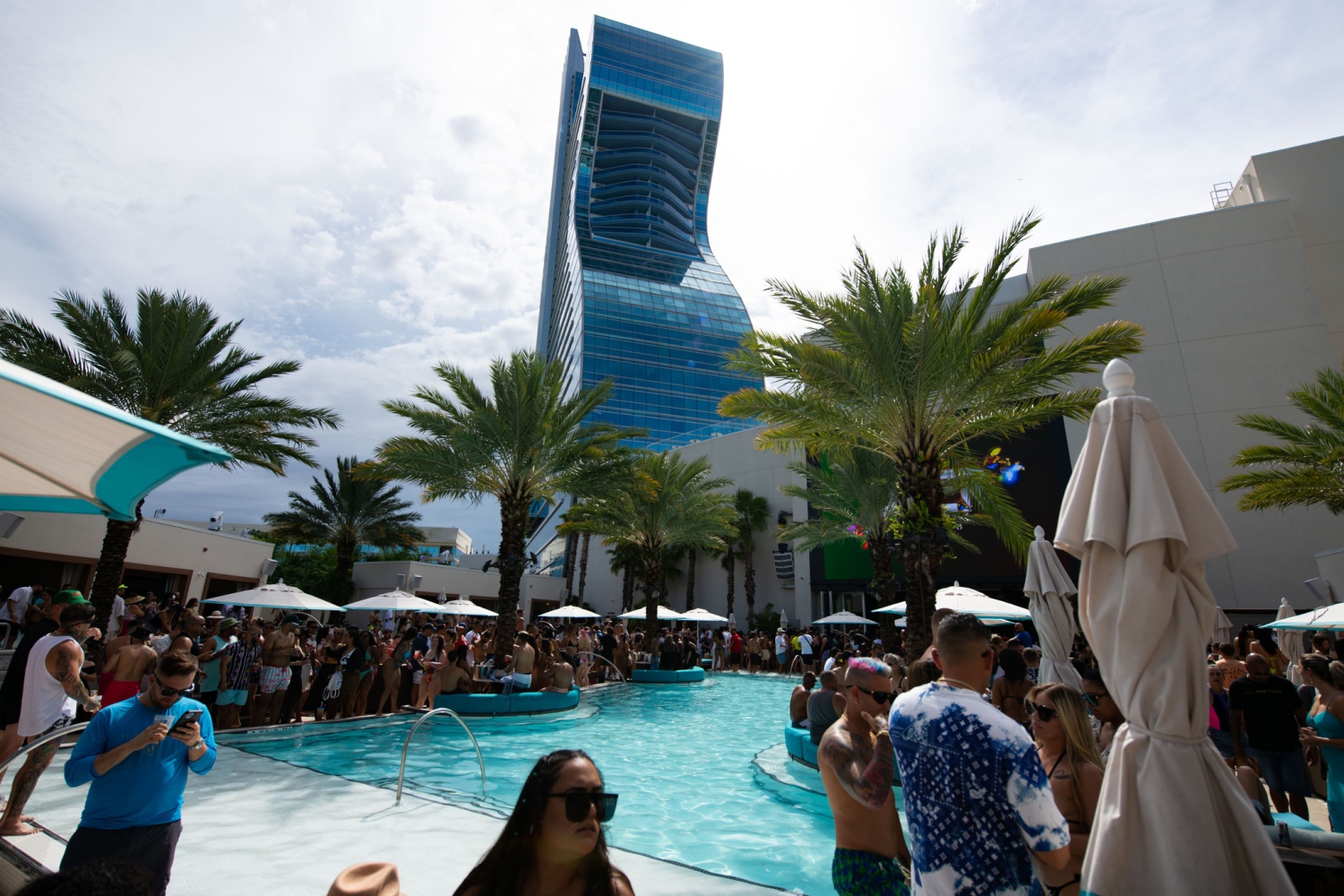 Your Guide to Miami's Best Pool Parties