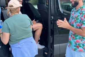 Everglades: auf flachem Motorboot mit Transport