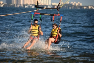 Przeżyj zabawę z parasailingiem w Miami Fly High Feel Free