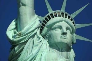 Tour guiado en francés: Estatua de la Libertad y Ellis Island