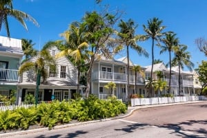 From Miami: Key West Day Trip with Narration