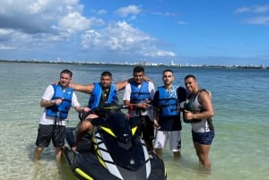 マイアミでジェットスキーと四輪バギーのアドベンチャーコンボをお楽しみください