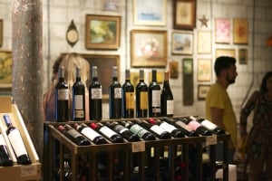Best restaurants to drink wine in Miami