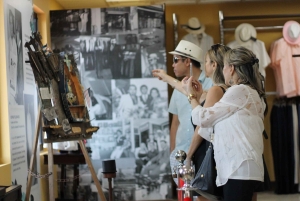 Lille Havana: Tur til to familiebutikker med rom, kaffe og bagværk