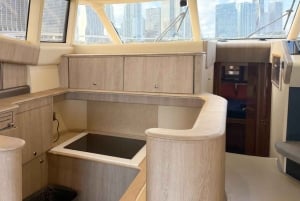 Bateau privé de luxe de 18 mètres + 2 jet-skis vers les îles de Miami