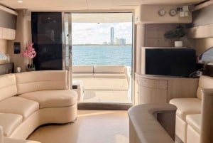 Bateau privé de luxe de 18 mètres + 2 jet-skis vers les îles de Miami