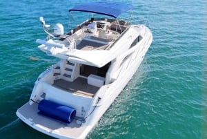Bateau privé de luxe de 18 mètres + 2 jet-skis vers les îles de Miami
