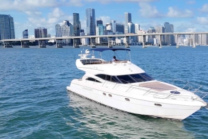 Luxury Private Boat 60 ft + 2 Jet Skis to Miami Islands