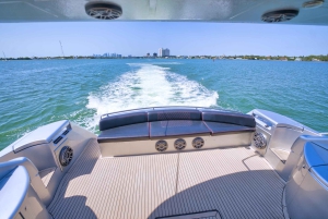 Luxuriöse private Yacht 70' + 2 Jetski