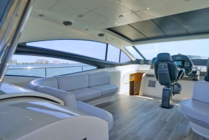 Luxuriöse private Yacht 70' + 2 Jetski