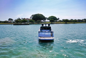 Luxuriöse private Yacht 70' + 2 Jetski