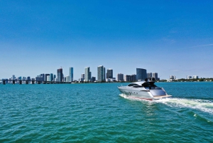 Luxuriöse private Yacht 70' + 2 Jetski