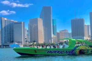 Miami: Rejs łodzią motorową z widokiem na fajerwerki z okazji 4 lipca
