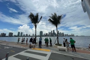 Miami: 5-in-1-Stadtführung und Bootsfahrt in der Biscayne Bay