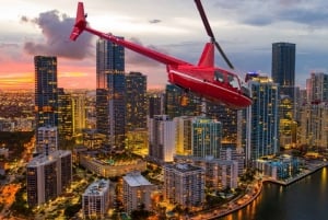Miami Beach: 30 minutters privat solnedgangstur i luksushelikopter