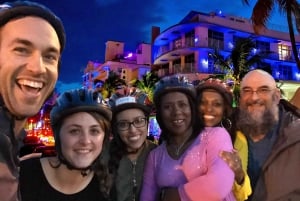 Miami Beach: Guided Bike Tour with Food Tasting (Adults)