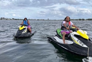 Motos acuáticas en Miami Beach + paseo en barco gratis